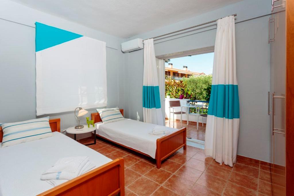 Gerakina Skala Holiday Houses Gerakini Bagian luar foto
